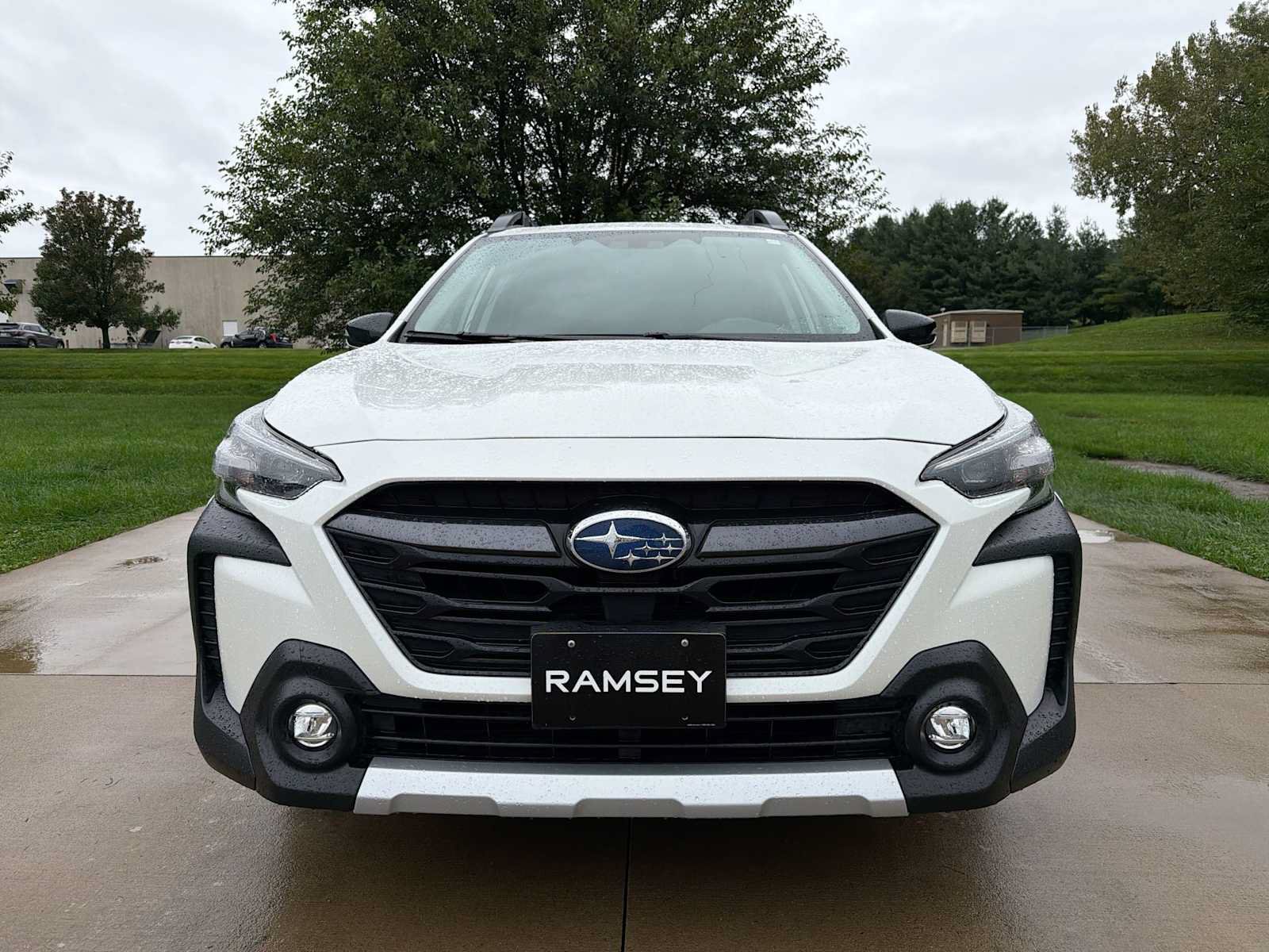 Certified 2024 Subaru Outback Limited AWD/4WD image 9