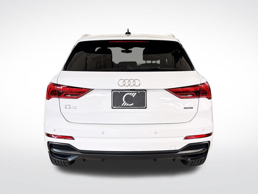 Used 2022 Audi Q3 2.0T Premium Plus AWD/4WD image 4