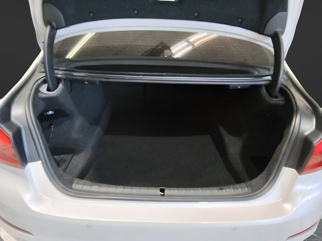 Used 2017 BMW 540i xDrive AWD/4WD image 7