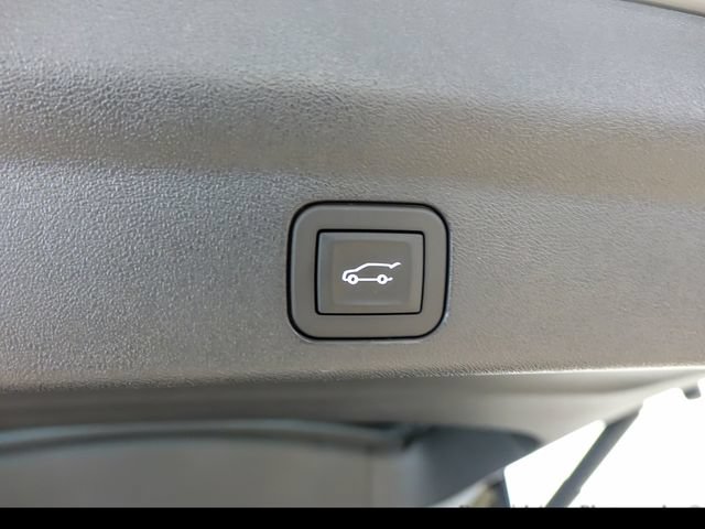New 2026 Cadillac Escalade IQL Sport 1 w/ LPO, ONYX Package AWD/4WD image 23