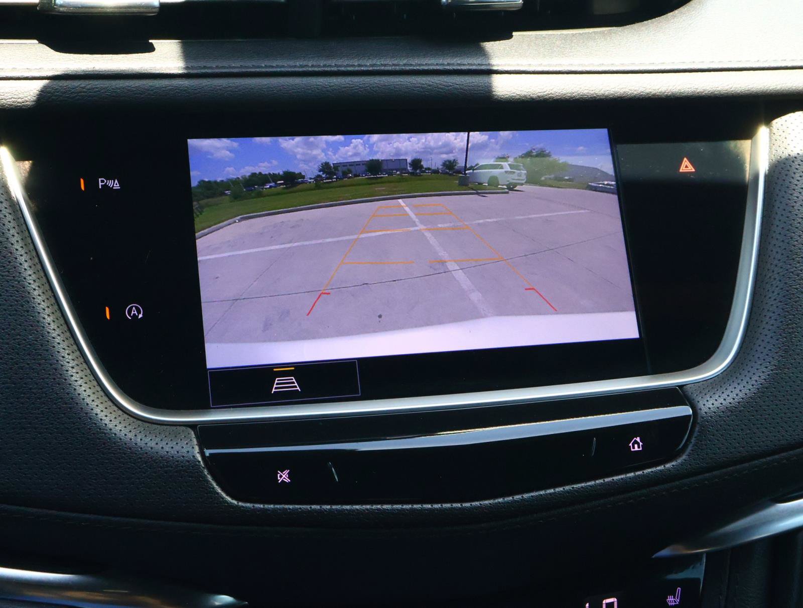 Used 2022 Cadillac XT5 Premium Luxury FWD image 30