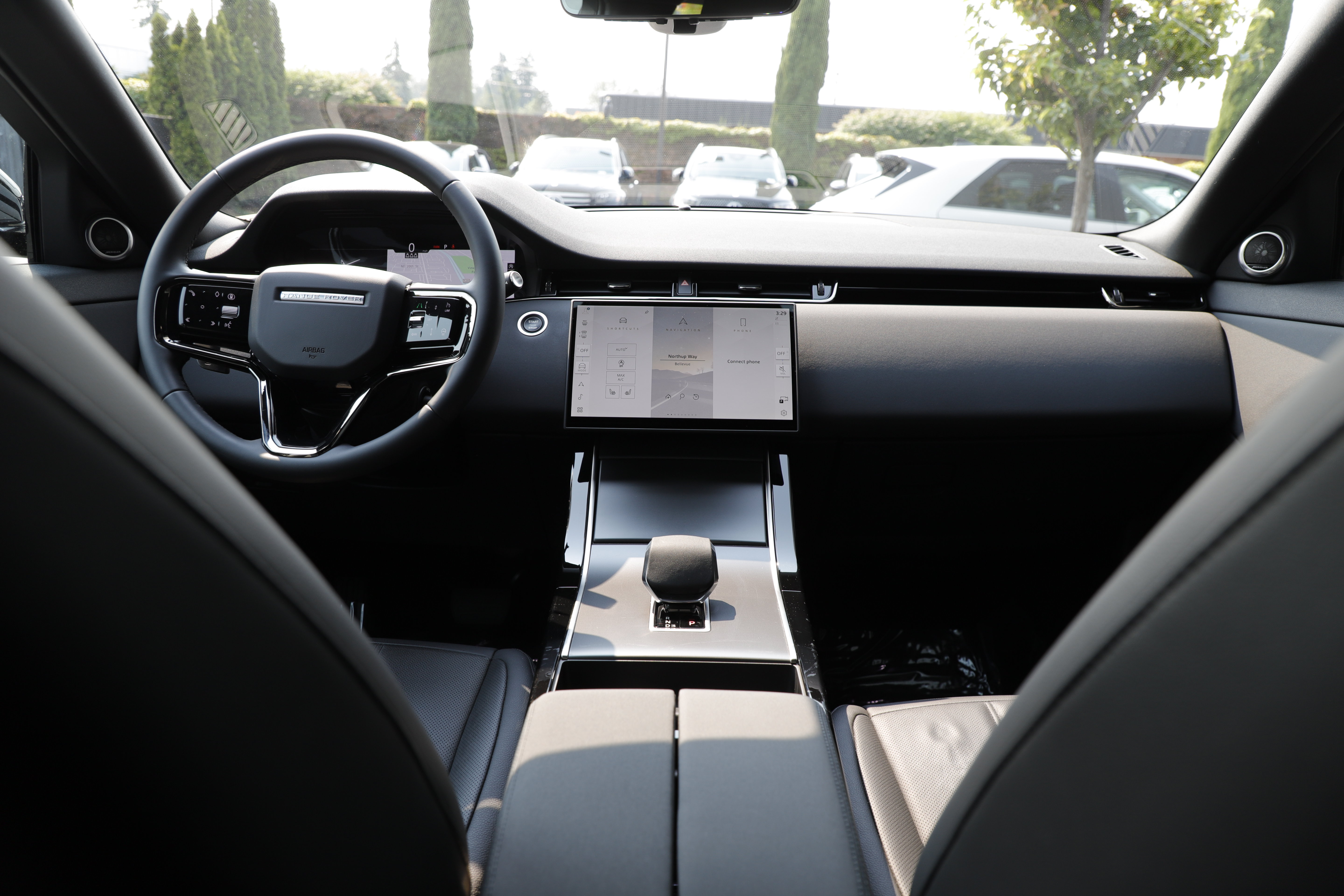 Certified 2026 Land Rover Range Rover Evoque S AWD/4WD image 13