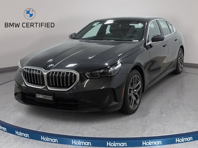 Used 2026 BMW 530i xDrive w/ Premium Package AWD/4WD image 1
