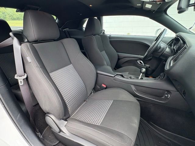 Used 2023 Dodge Challenger R/T w/ T/A Package image 29