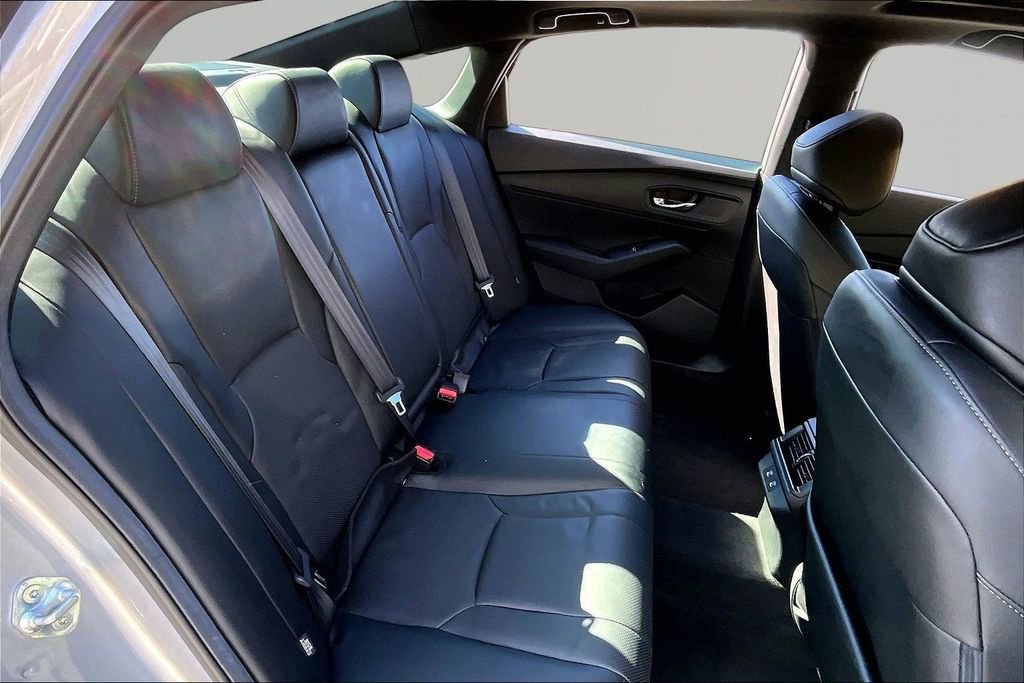 Used 2025 Honda Accord Sport image 17