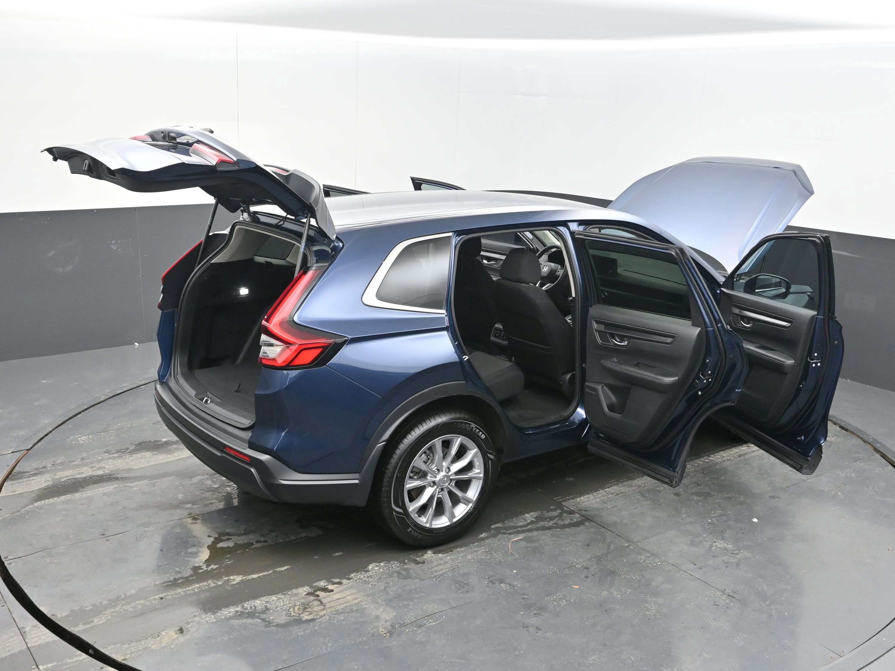Used 2025 Honda CR-V EX image 46