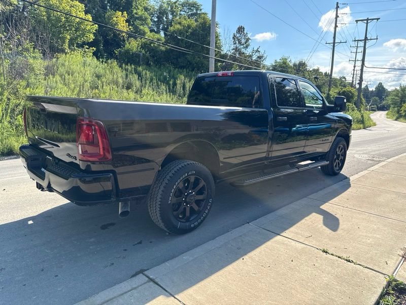 New 2026 RAM 3500 Big Horn AWD/4WD image 7