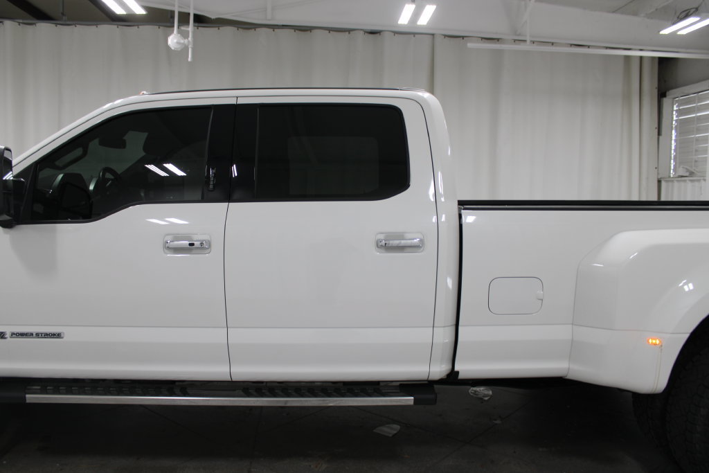Used 2022 Ford F350 Lariat w/ Lariat Ultimate Package AWD/4WD image 6