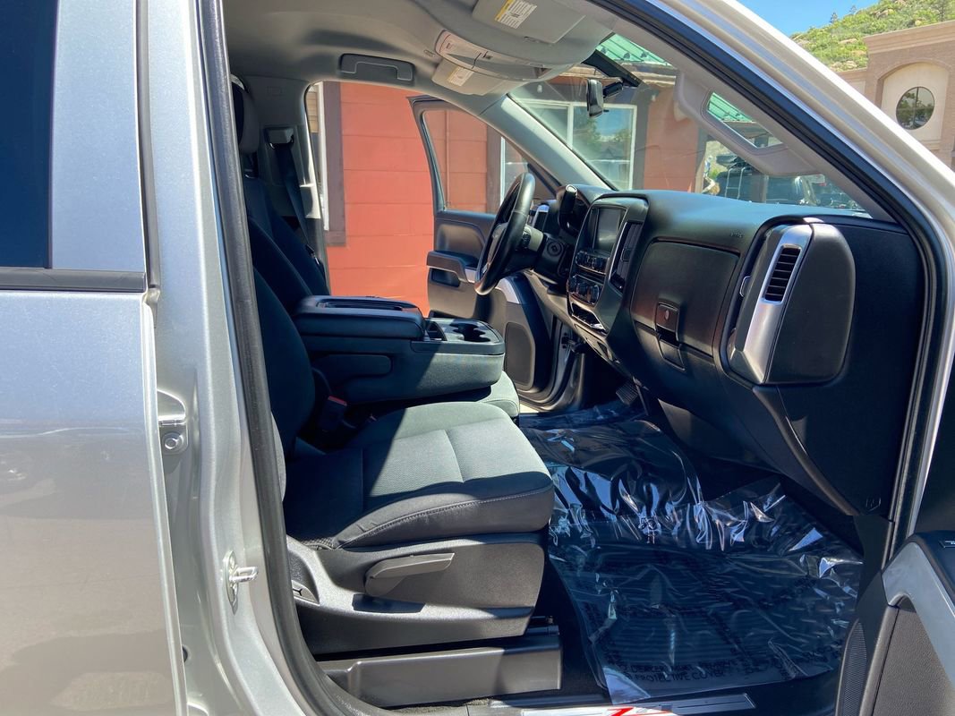 Used 2018 Chevrolet Silverado 1500 LT w/ All Star Edition AWD/4WD image 27