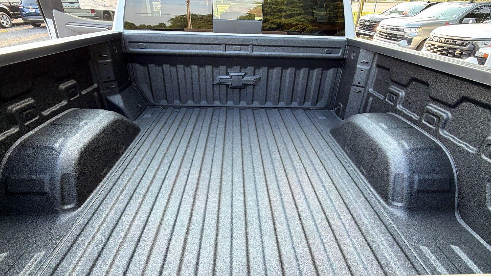 New 2026 Chevrolet Silverado 1500 RST w/ RST All Star Premium Package AWD/4WD image 13