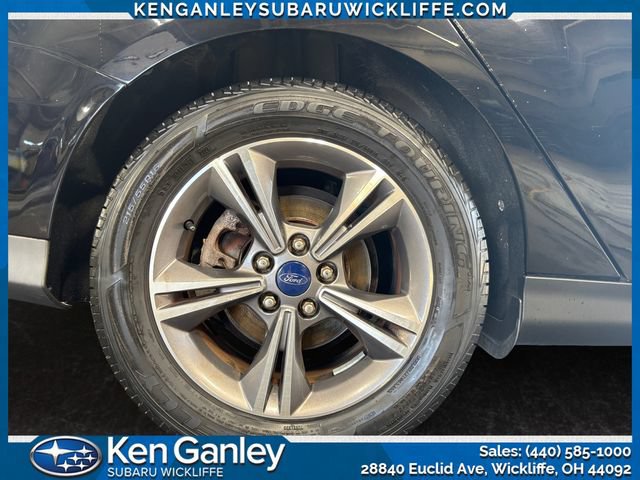 Used 2018 Ford Focus SE w/ SE Appearance Package FWD image 23