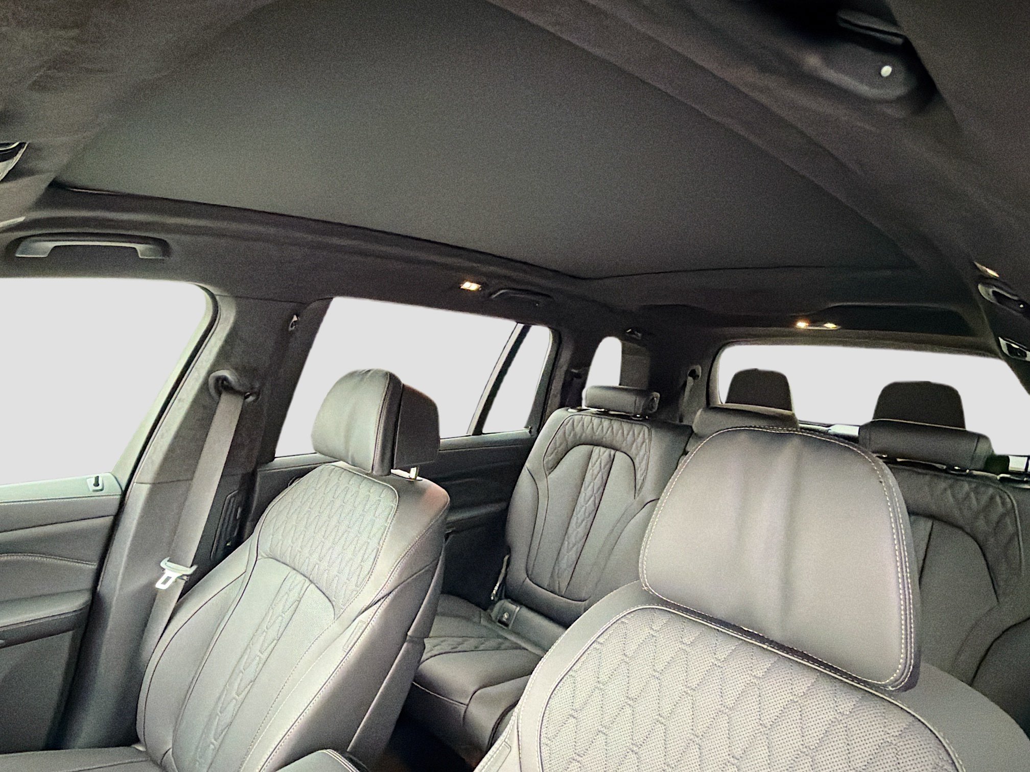 New 2027 BMW X7 M60i AWD/4WD image 28