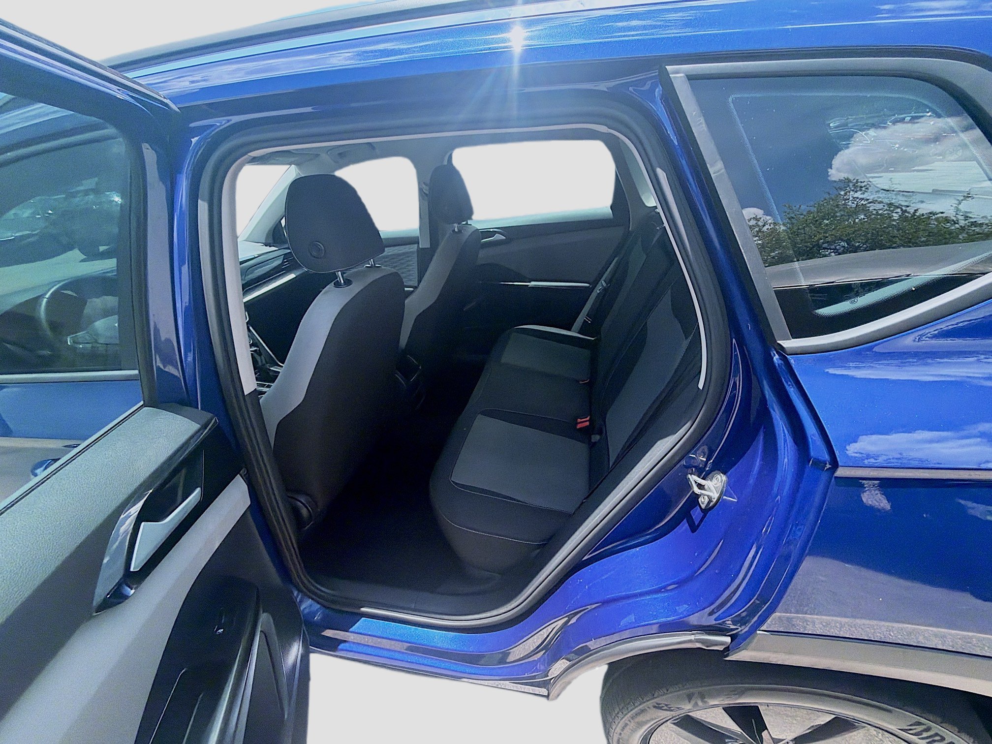 Certified 2024 Volkswagen Taos S FWD image 22