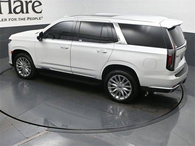 Used 2023 Cadillac Escalade Premium Luxury image 44