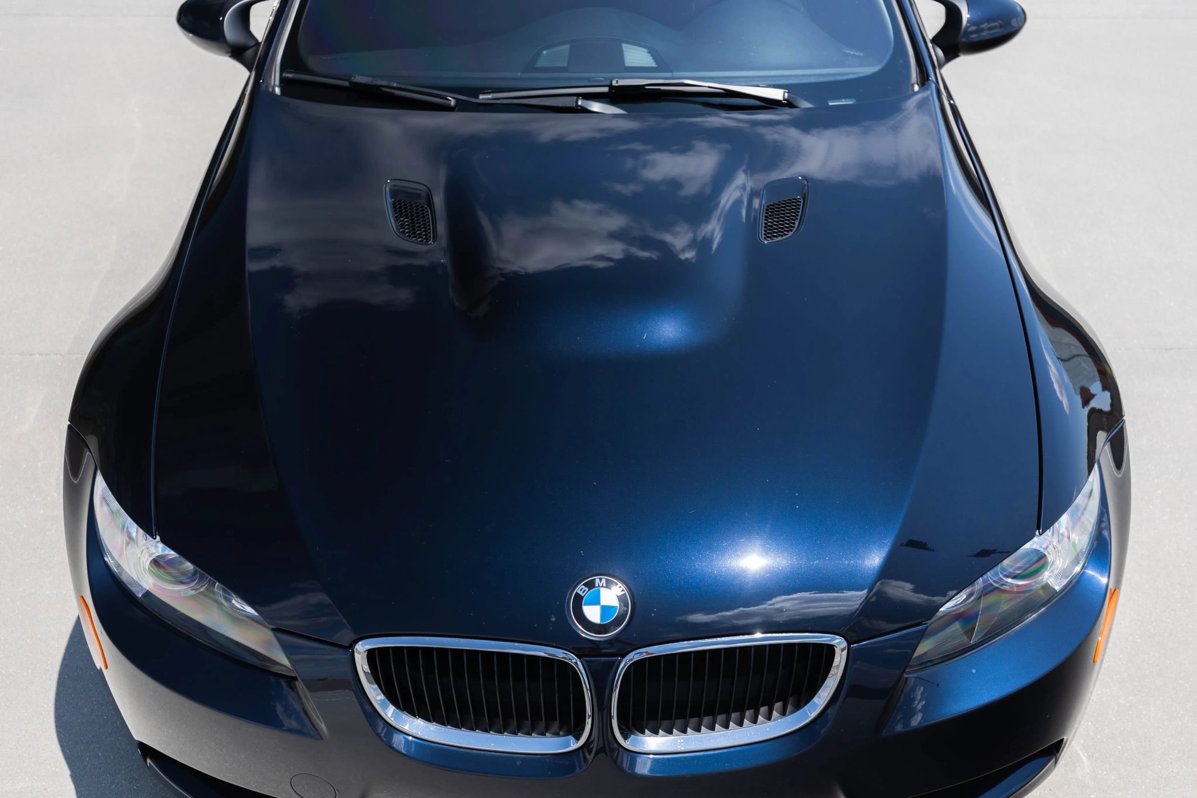 Used 2010 BMW M3 Convertible RWD image 27