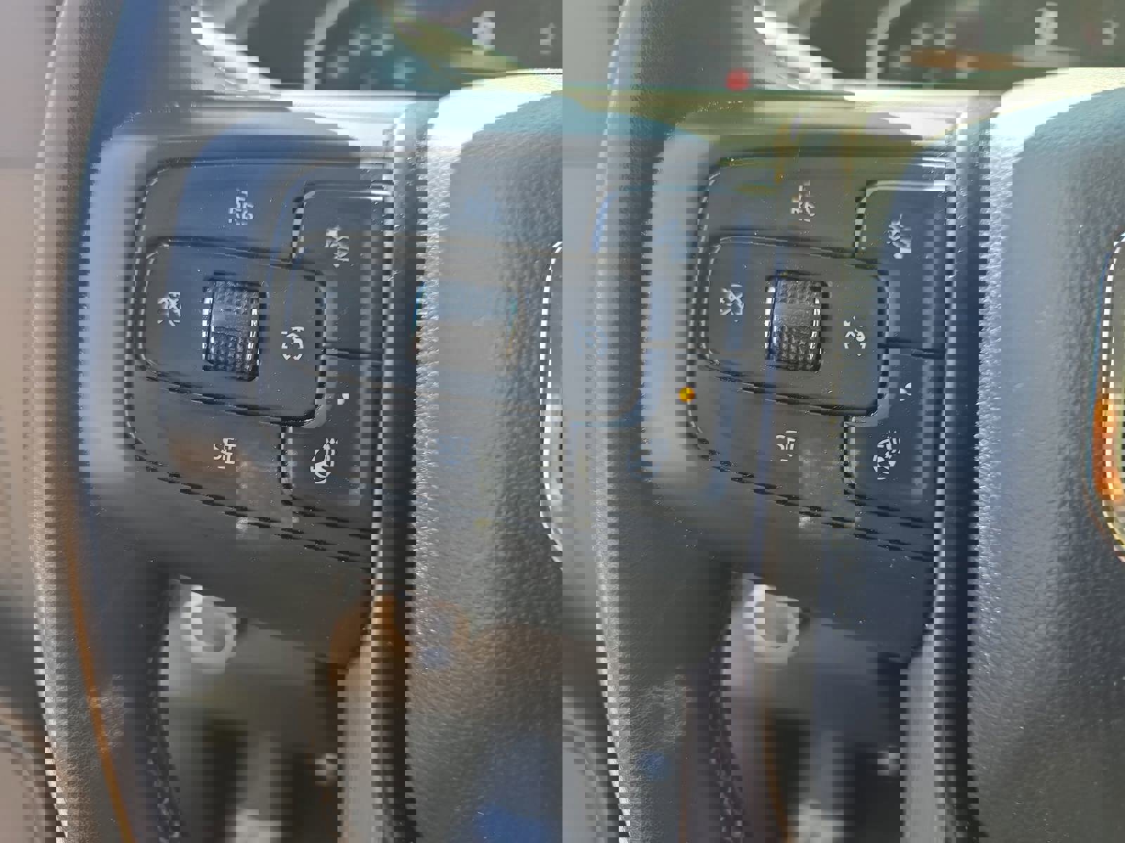 Used 2024 GMC Sierra 2500 AT4 w/ AT4 Premium Plus Package image 19