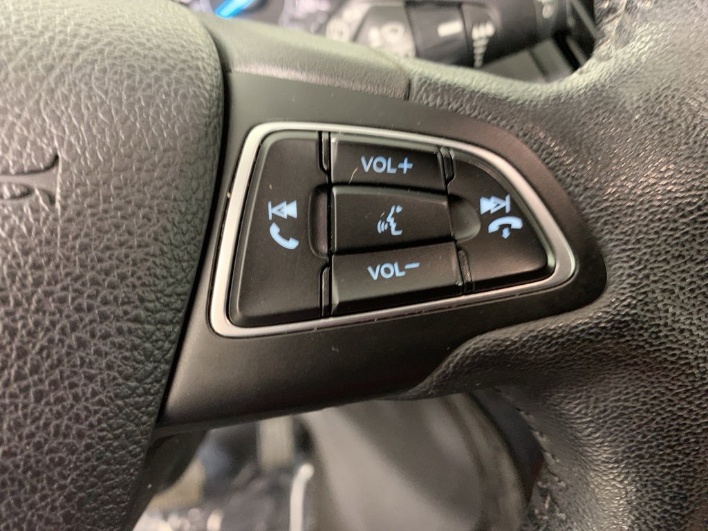 Used 2019 Ford Escape Titanium image 22