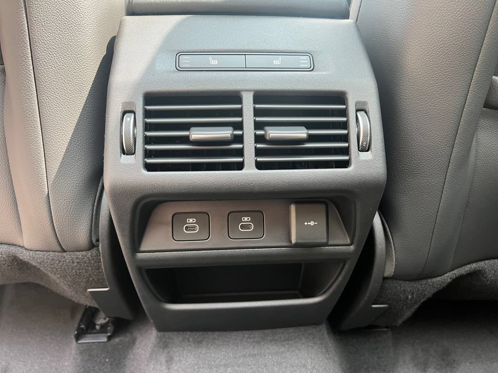 Used 2025 Land Rover Discovery Sport S AWD/4WD image 25