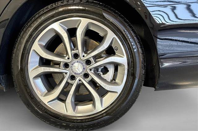 Used 2016 Mercedes-Benz C 300 Sedan image 29