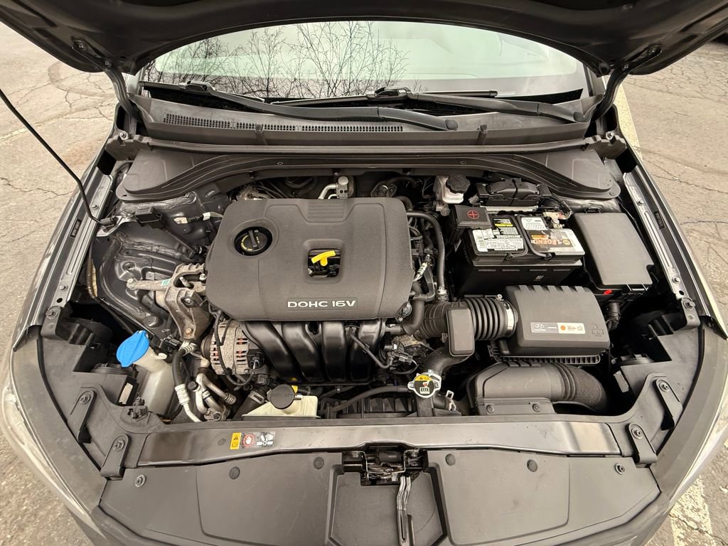 Used 2018 Hyundai Elantra Value Edition FWD image 12
