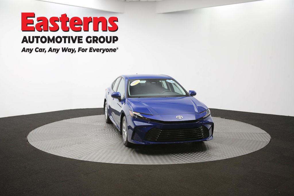 Used 2025 Toyota Camry LE w/ Convenience Package image 49