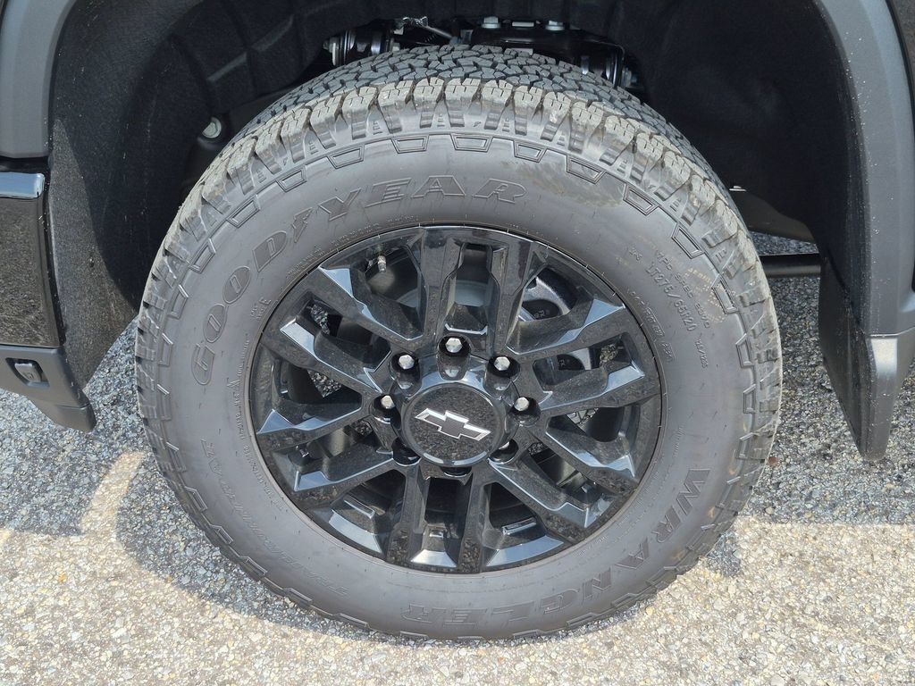New 2026 Chevrolet Silverado 2500 High Country w/ High Country Premium Package AWD/4WD image 12