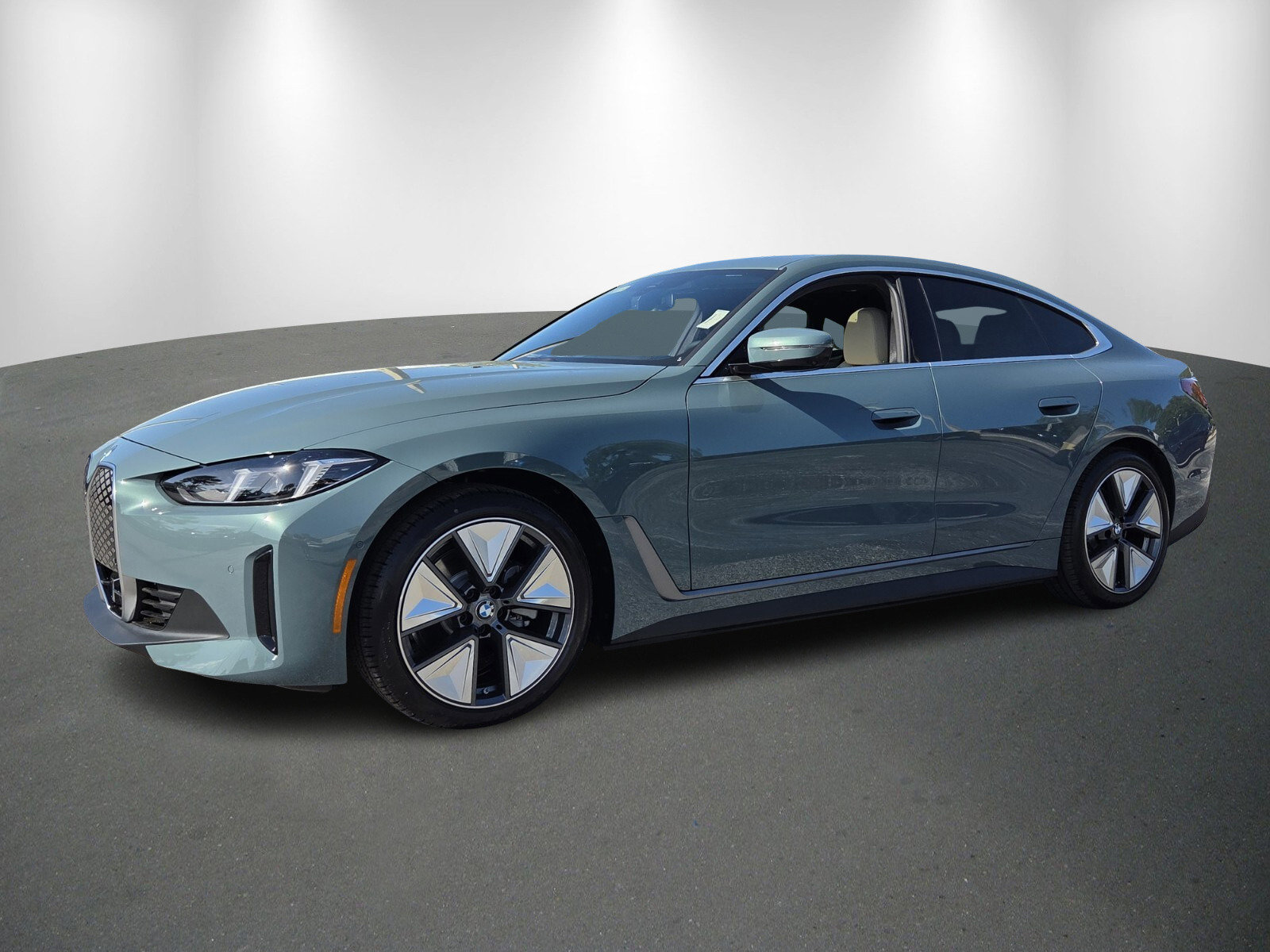 New 2026 BMW i4 eDrive40 w/ Premium Package RWD image 3