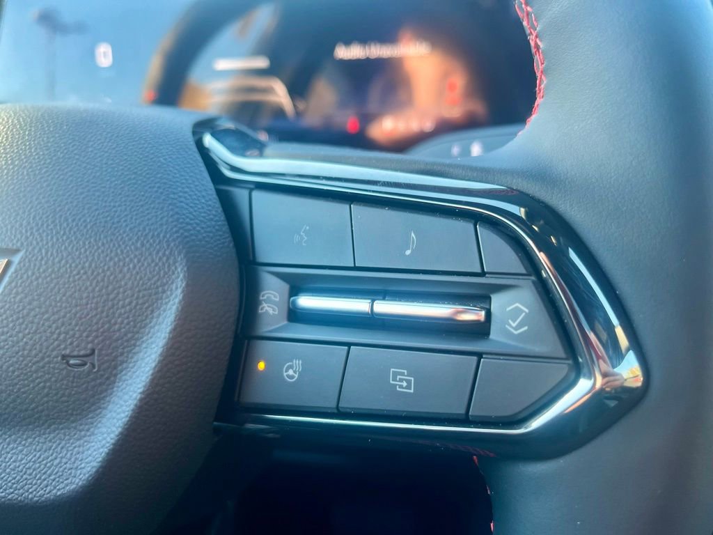 New 2025 Chevrolet Equinox EV RS w/ Active Safety Package 3 AWD/4WD image 16