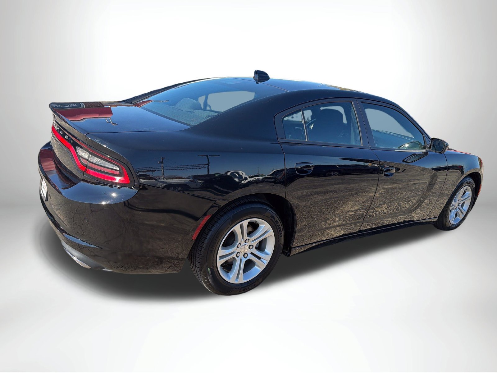 Used 2023 Dodge Charger SXT w/ Cold Weather Package RWD image 6