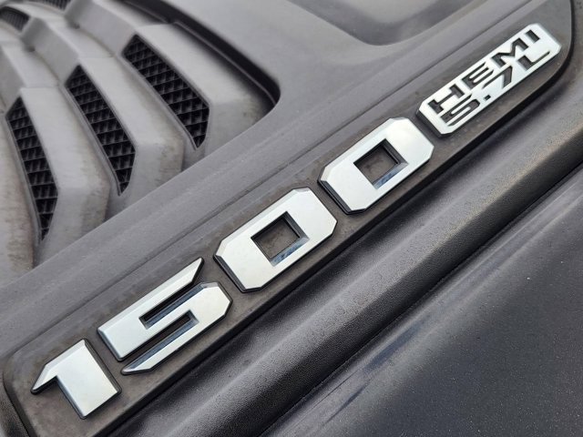 Used 2020 RAM 1500 Laramie w/ Sport Appearance Package image 11