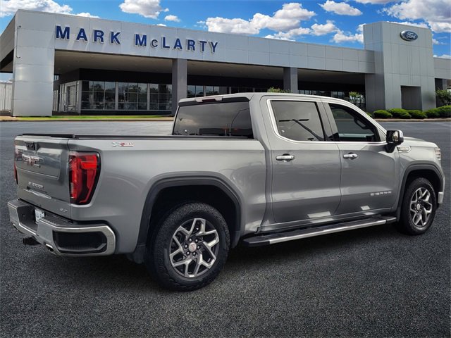Used 2023 GMC Sierra 1500 SLT w/ SLT Premium Package image 3