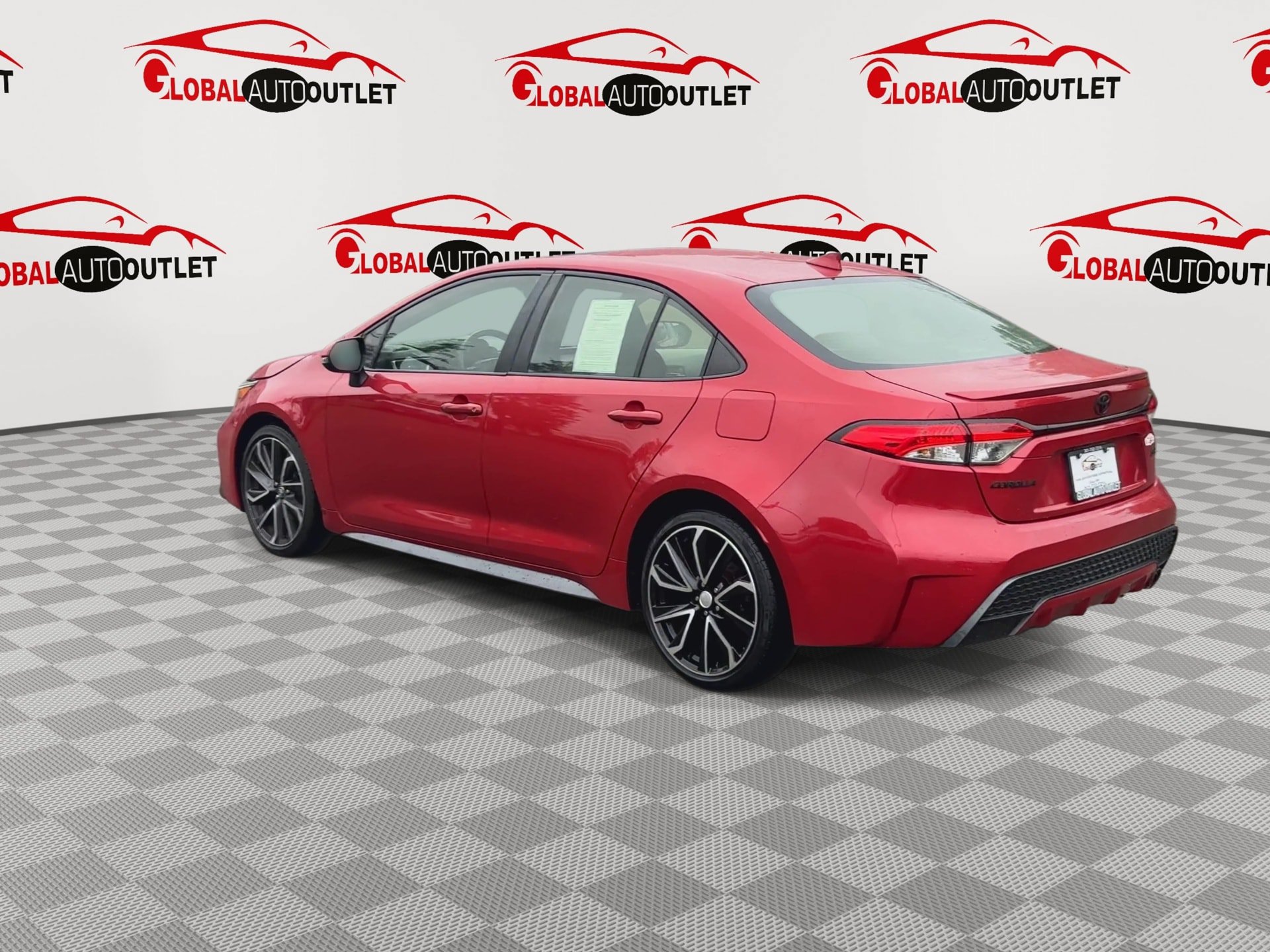 Used 2020 Toyota Corolla SE w/ SE Premium Package FWD image 6