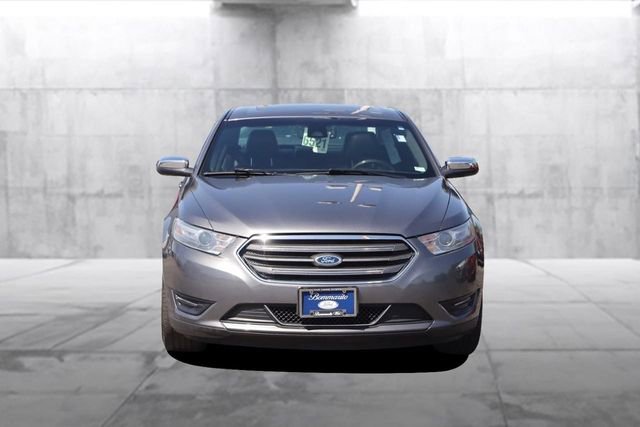 Used 2014 Ford Taurus Limited w/ Equipment Group 301A FWD image 4