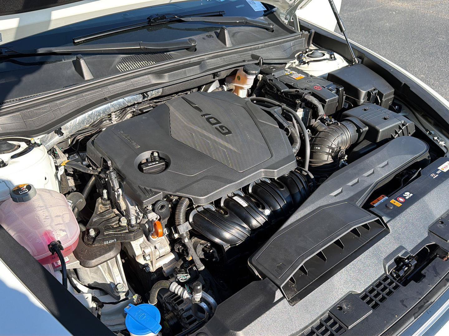 Used 2025 Hyundai Sonata SEL FWD image 34