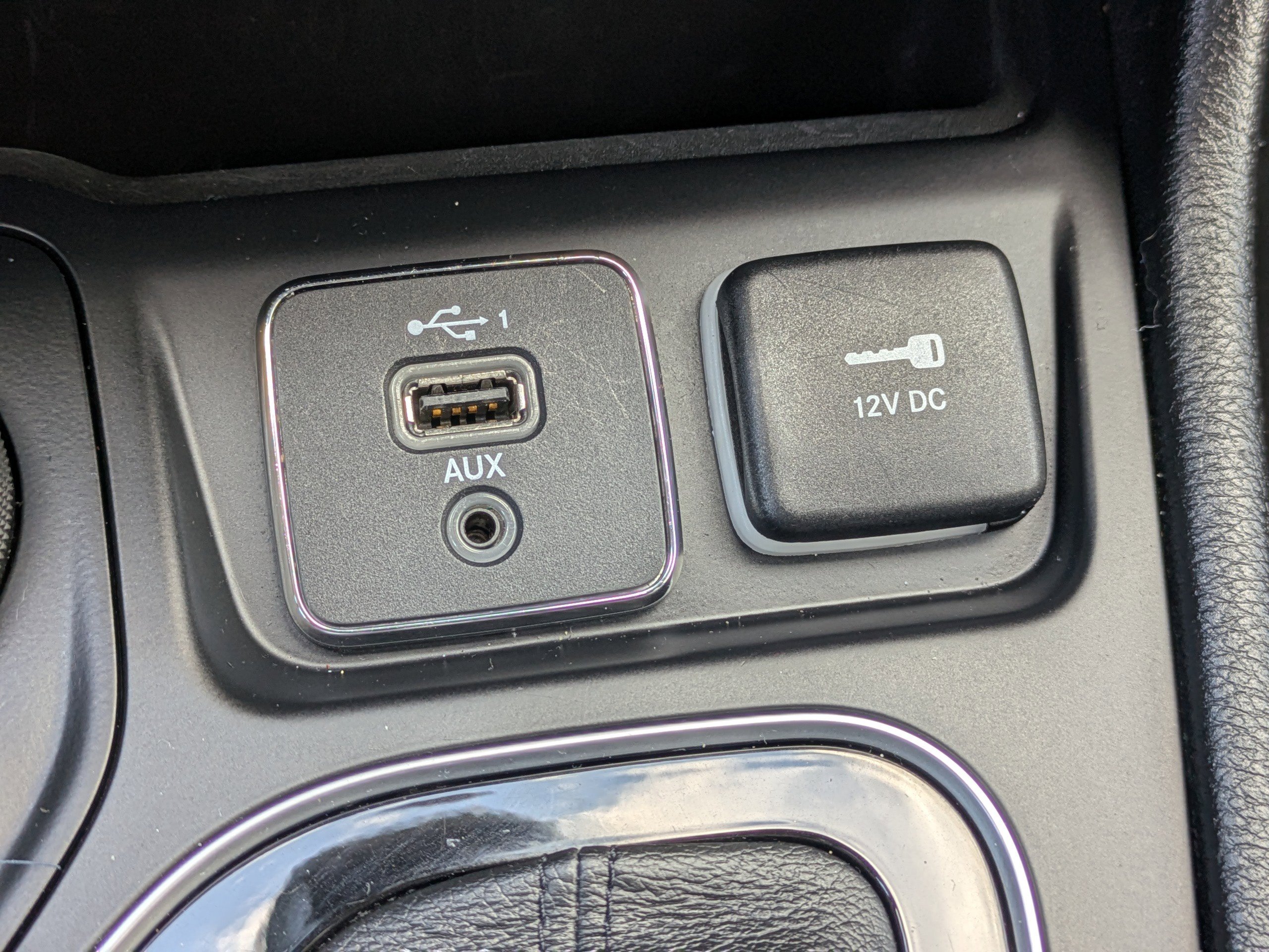 Used 2023 Jeep Cherokee Altitude Lux image 23