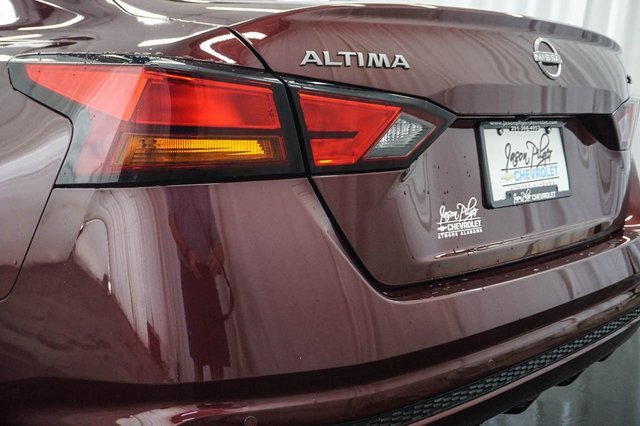 Used 2024 Nissan Altima 2.5 SV image 5