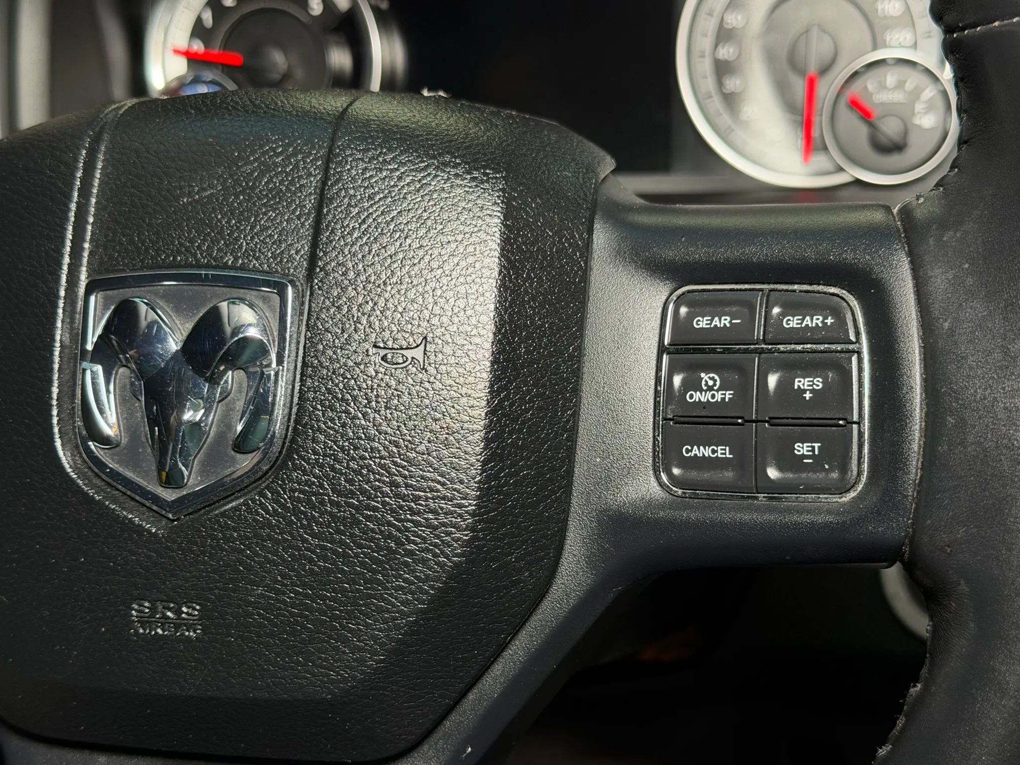 Used 2015 RAM 1500 Big Horn image 34