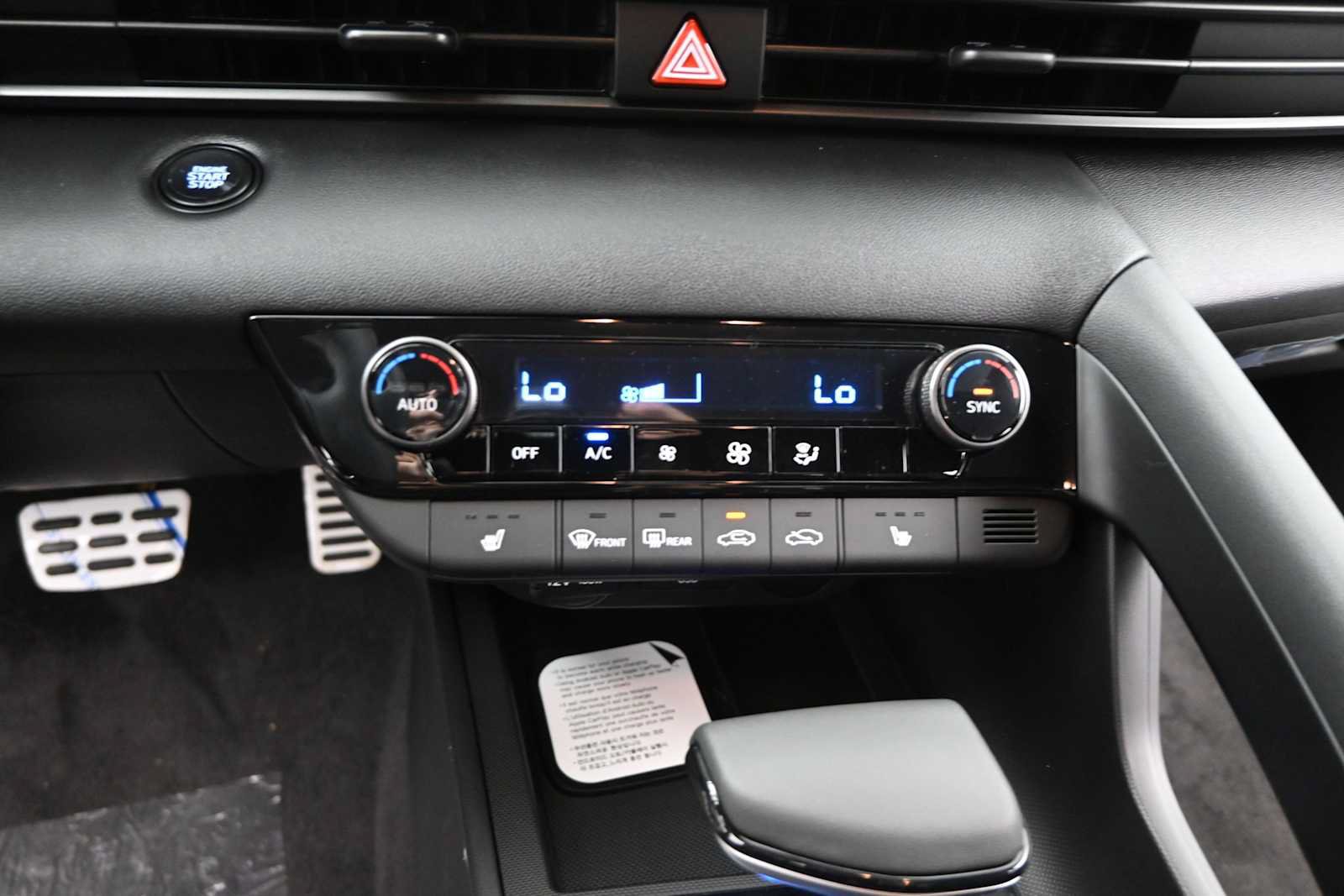 New 2026 Hyundai Elantra SEL Sport FWD image 19