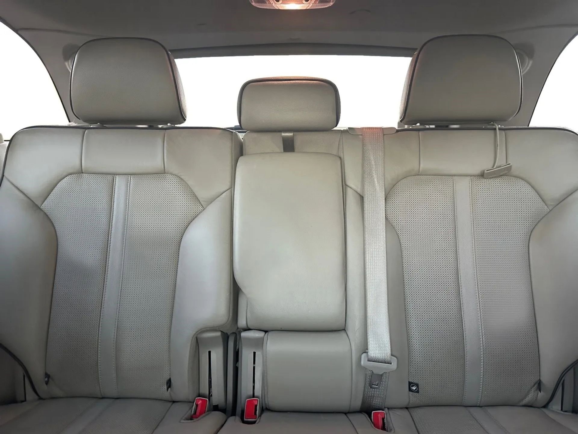 Used 2015 Lincoln MKX FWD w/ Equipment Group 102A image 17