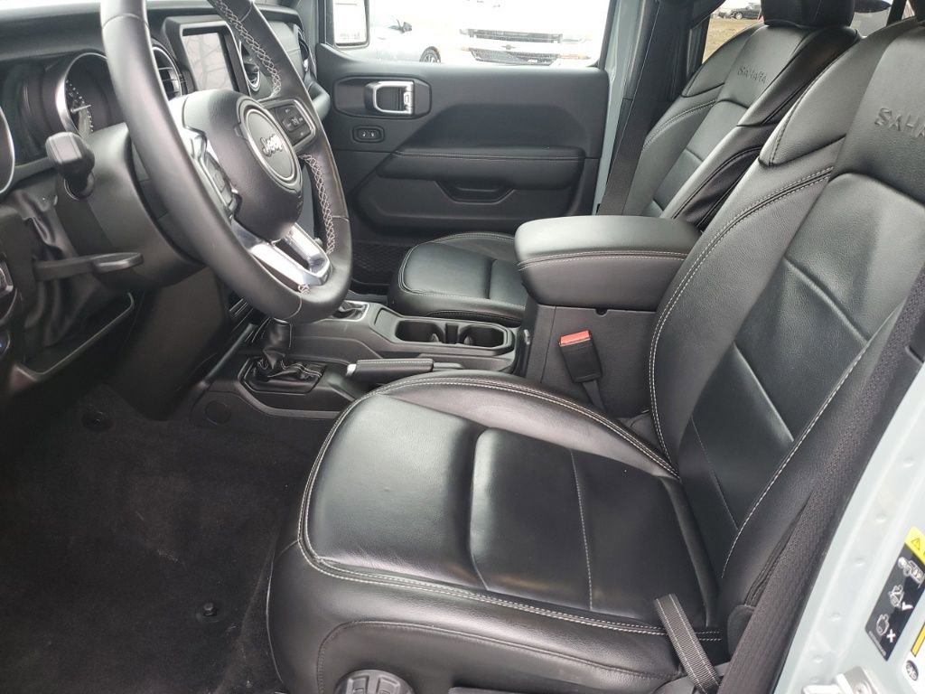 Used 2023 Jeep Wrangler Unlimited Sahara w/ Cold Weather Group image 20