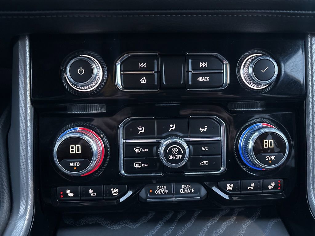 Used 2024 GMC Yukon Denali AWD/4WD image 30