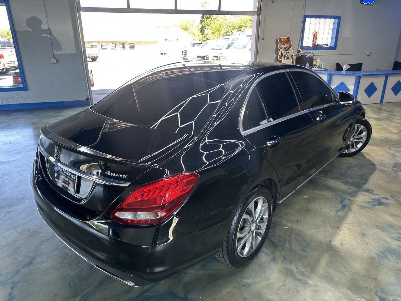 Used 2016 Mercedes-Benz C 300 4MATIC Sedan image 3