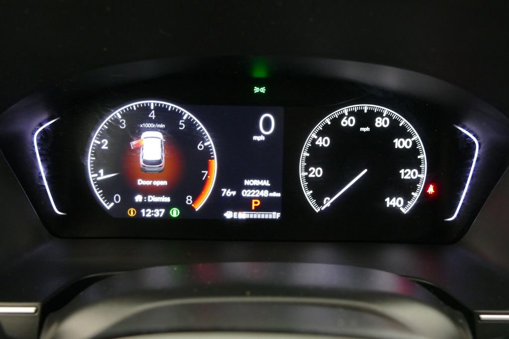 Used 2025 Honda Pilot Touring image 15