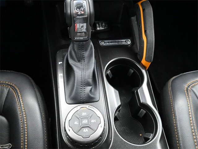 Used 2023 Ford Bronco Badlands image 19