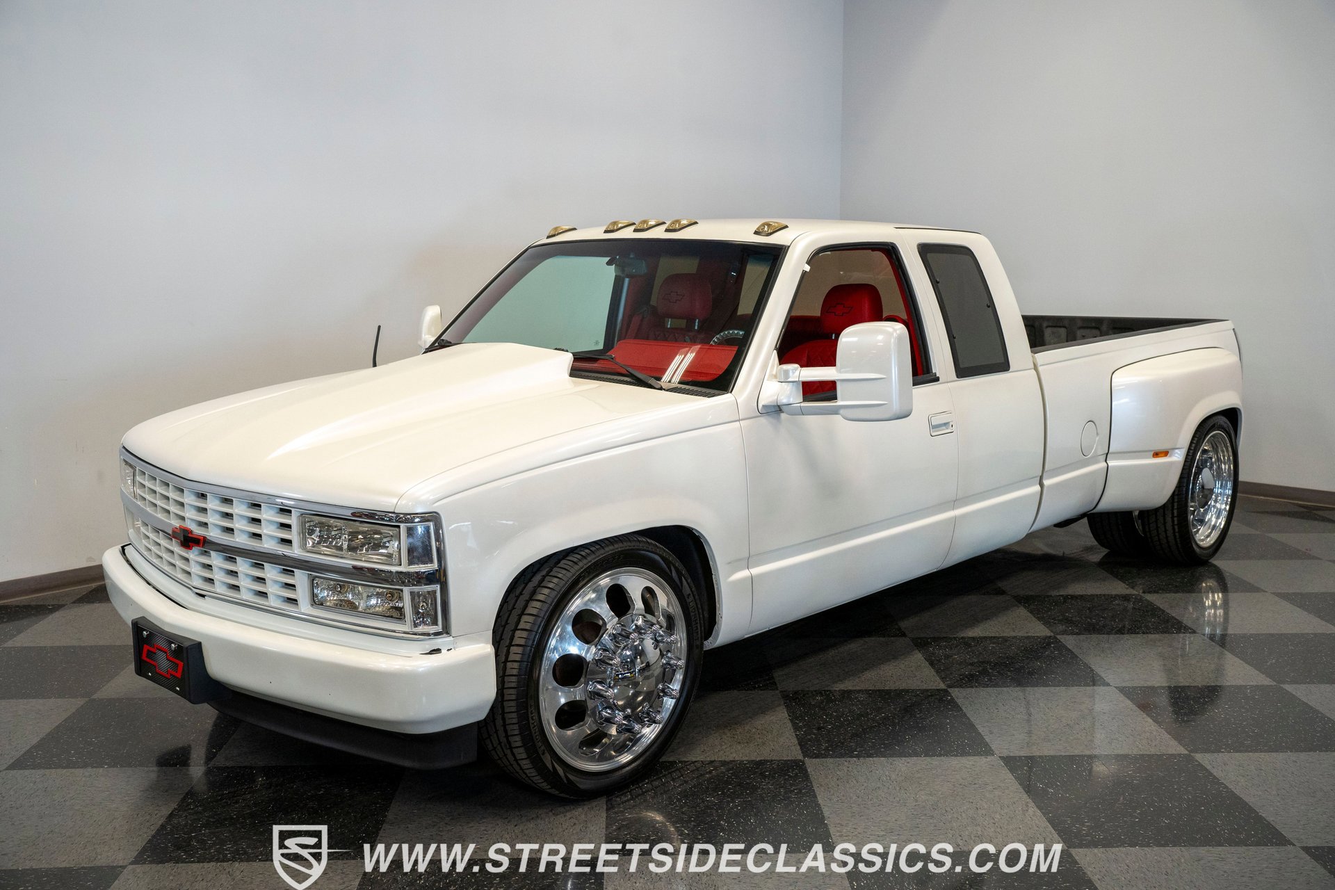Used 1989 Chevrolet Silverado 3500 2WD Extended Cab image 6