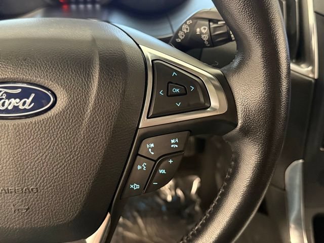Used 2022 Ford Edge Titanium w/ Equipment Group 301A AWD/4WD image 18