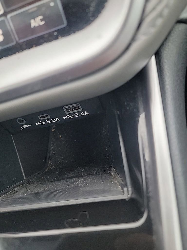 Used 2023 Subaru Outback Premium image 51