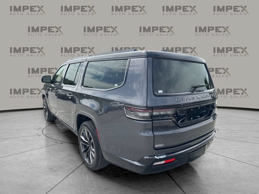 Used 2025 Jeep Grand Wagoneer L Series III w/ Rear Seat Video Group 1 AWD/4WD image 3