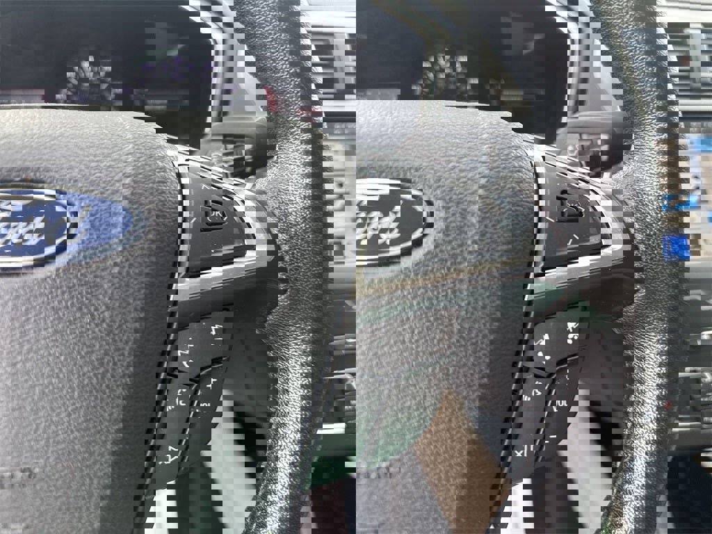 Used 2019 Ford Fusion SEL image 39