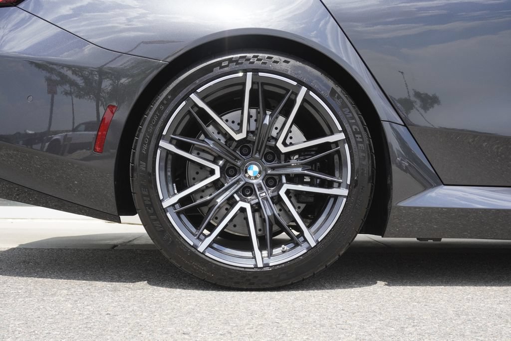 Used 2026 BMW M5 Touring AWD/4WD image 34